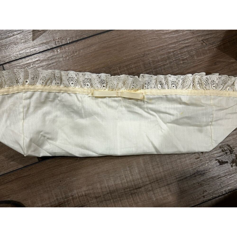 Longaberger Bread Basket Liner Muslin & Lace Fabric